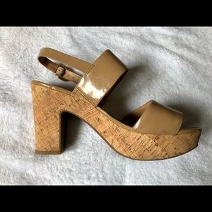 Franco Sarto platform sandals / Size 8.5